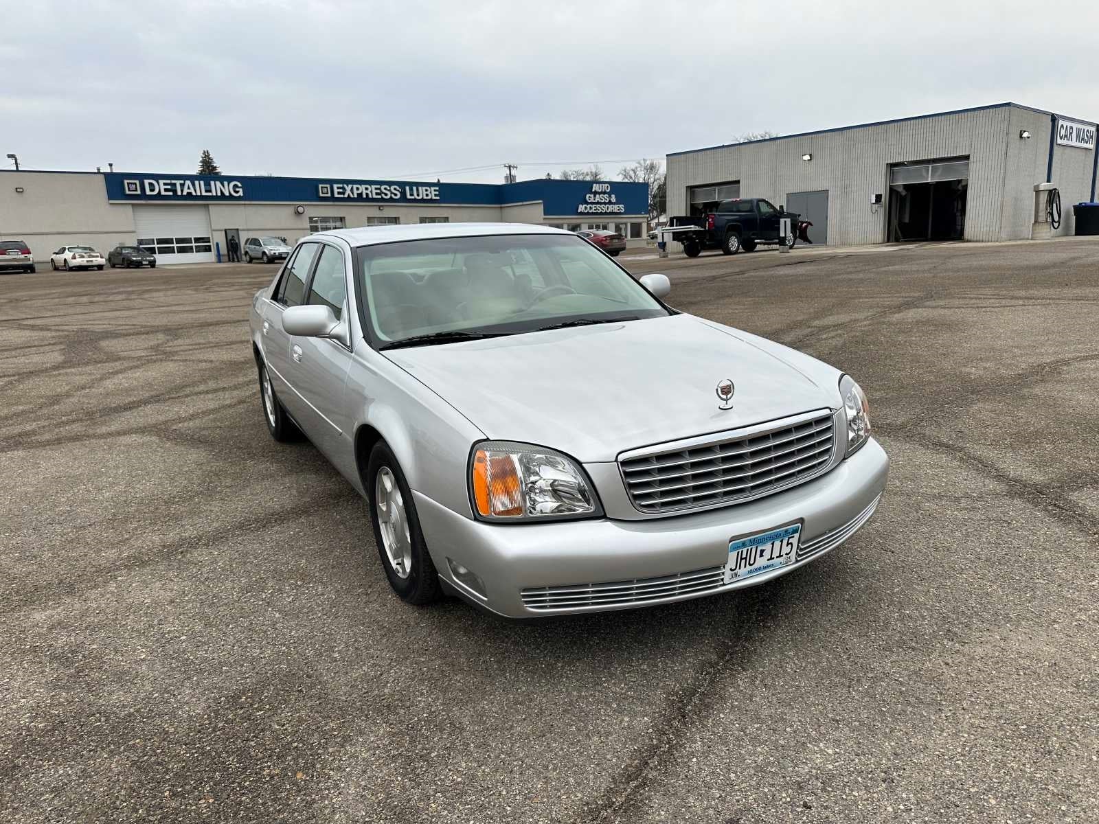 Used 2002 Cadillac DeVille  with VIN 1G6KD54Y72U113274 for sale in Fergus Falls, Minnesota