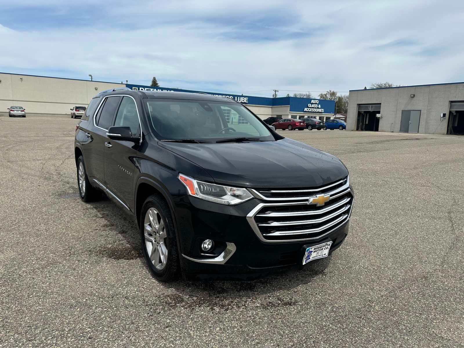 Used 2019 Chevrolet Traverse High Country with VIN 1GNEVJKW1KJ220704 for sale in Fergus Falls, Minnesota