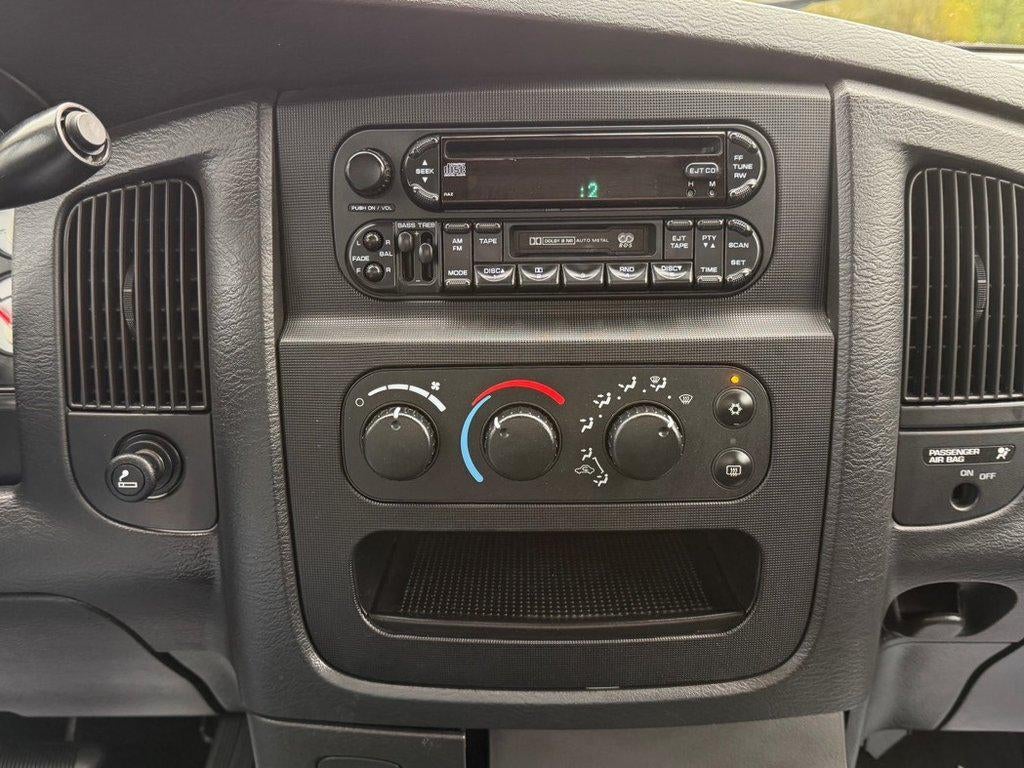 2004 Dodge Ram 1500 SLT