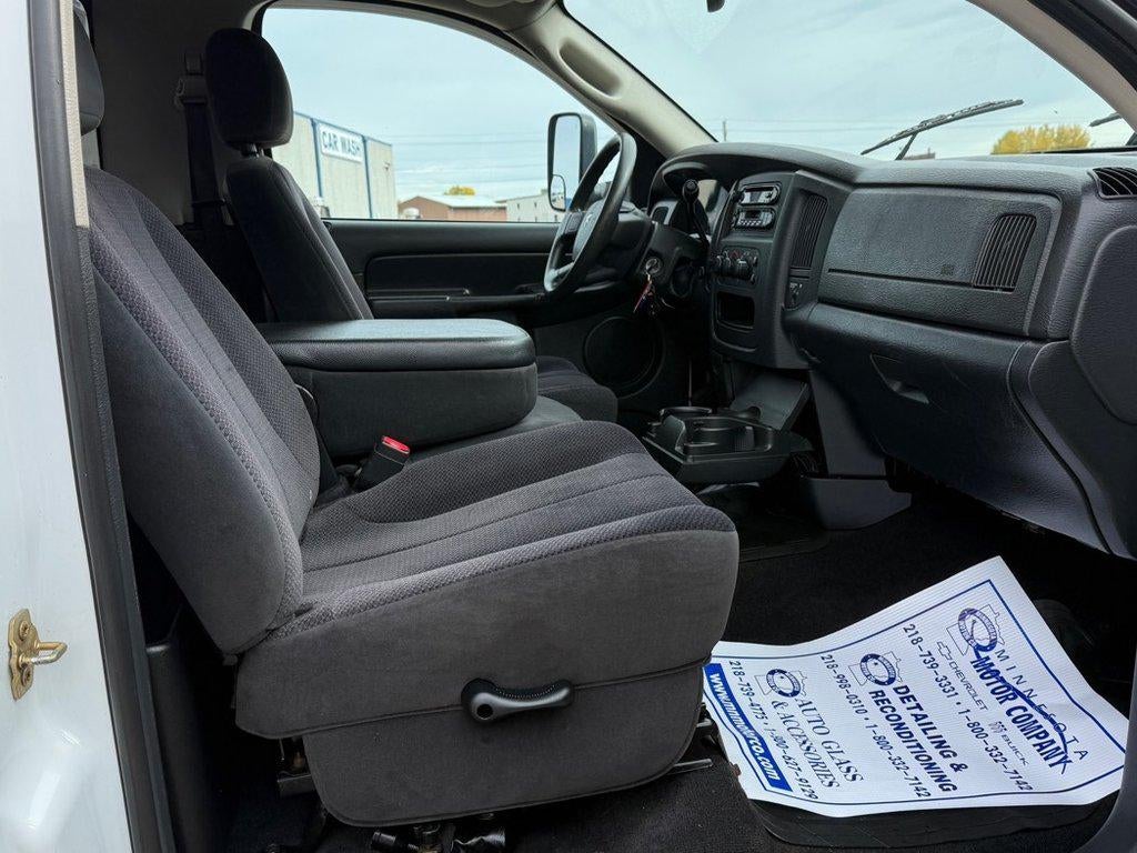 2004 Dodge Ram 1500 SLT