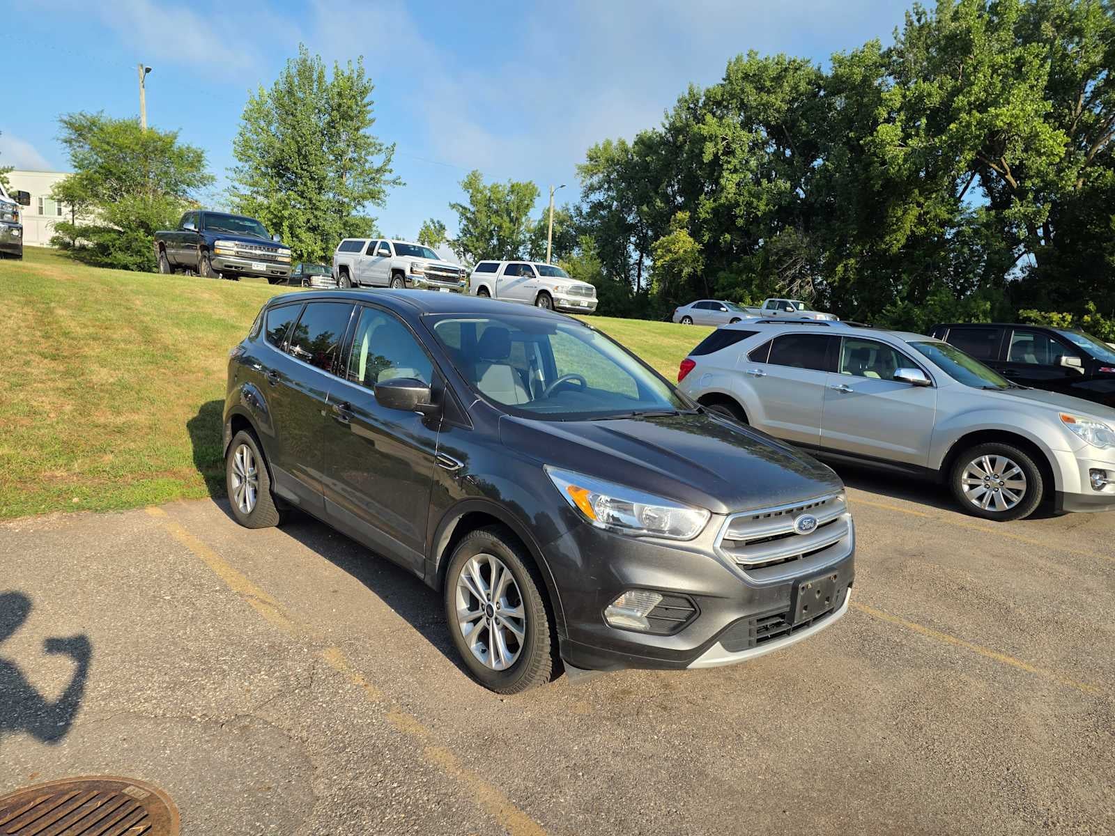 Used 2017 Ford Escape SE with VIN 1FMCU0GD2HUA94490 for sale in Fergus Falls, MN