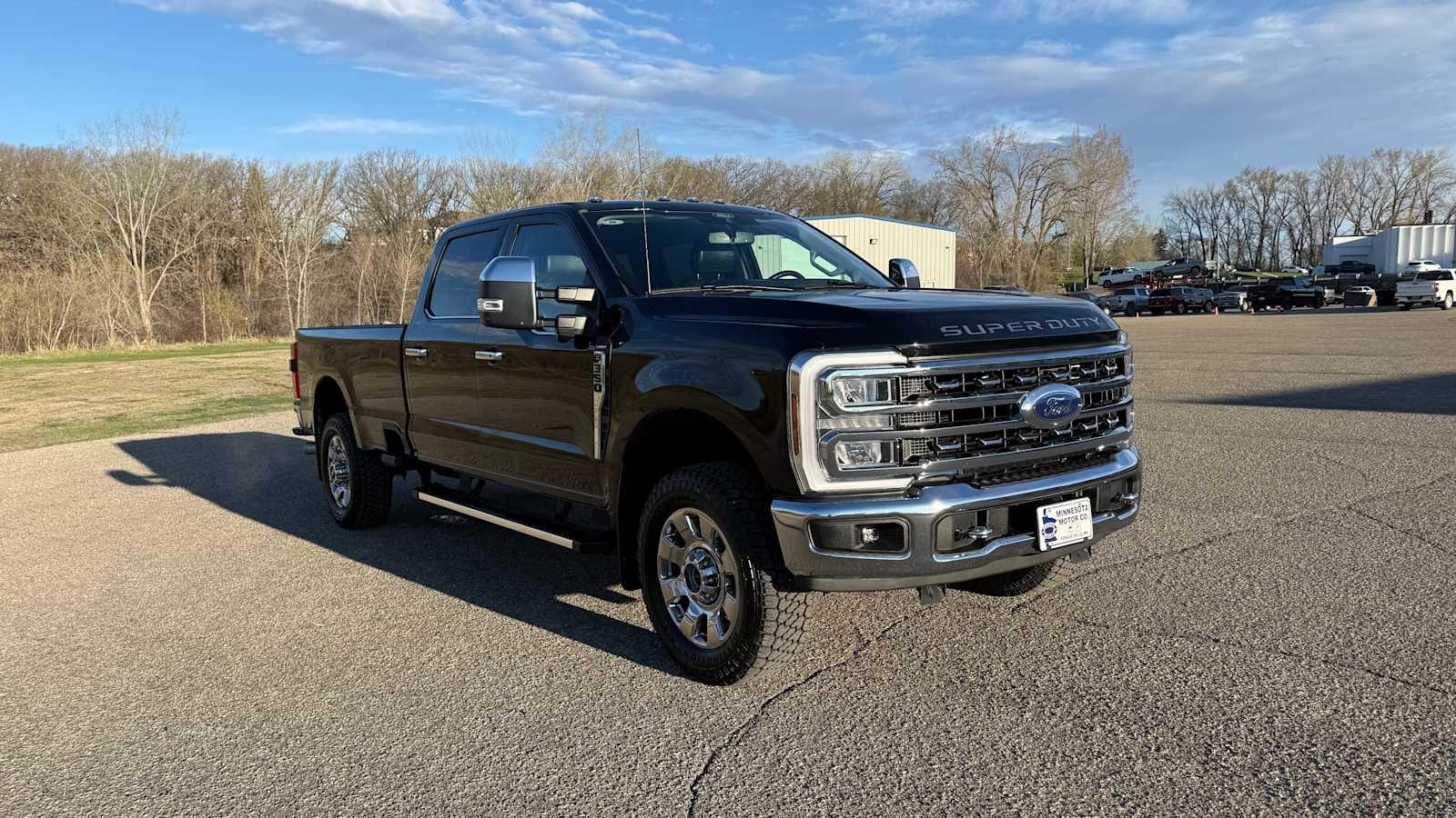 2024 Ford Super Duty F-350 SRW LARIAT