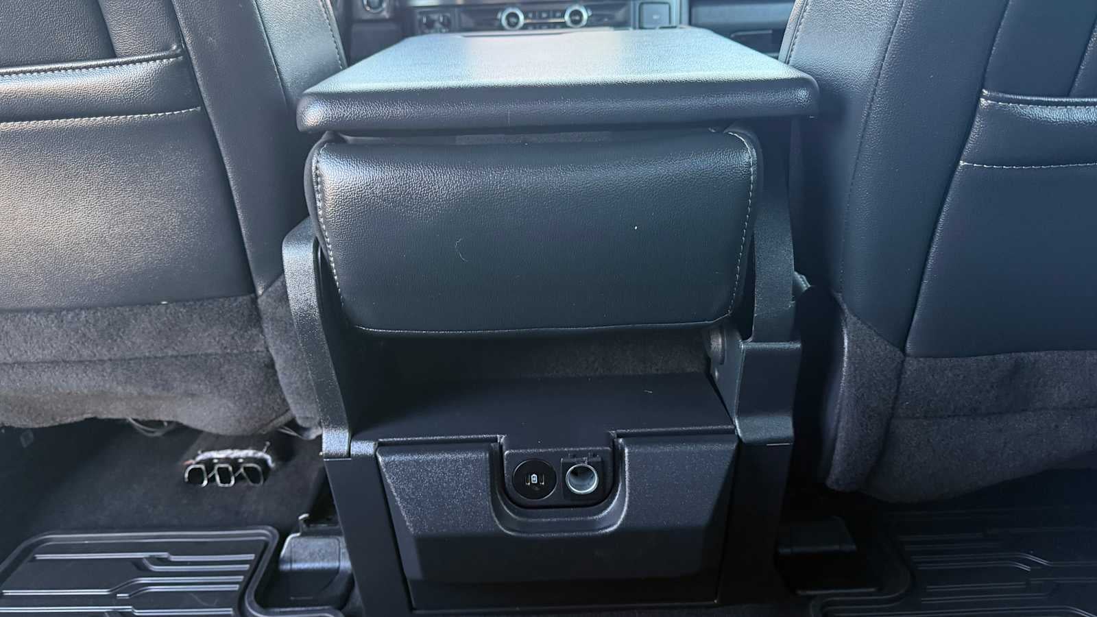 2024 Ford Super Duty F-350 SRW LARIAT
