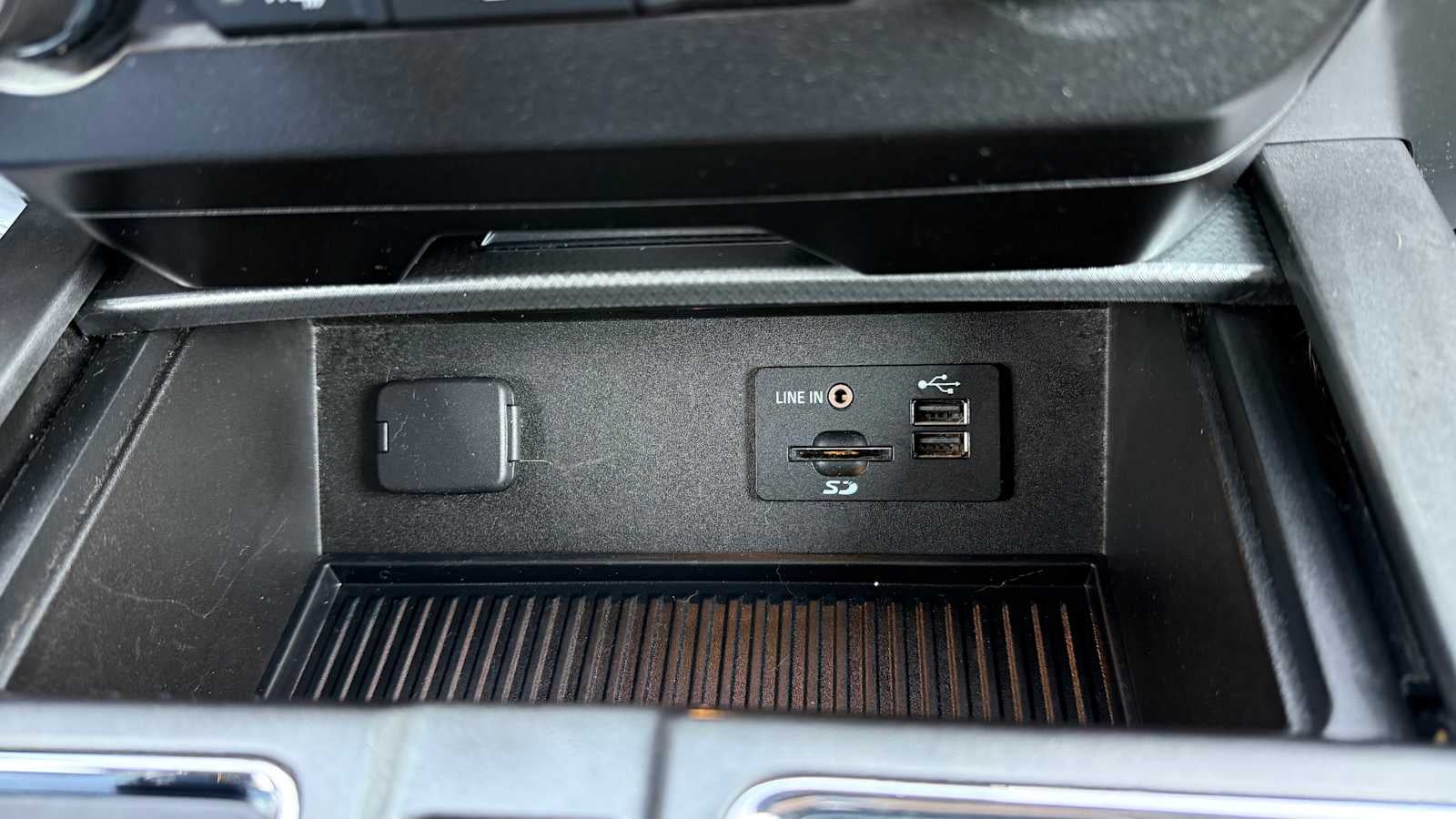 2015 Ford F-150 XLT w/HD Payload Pkg