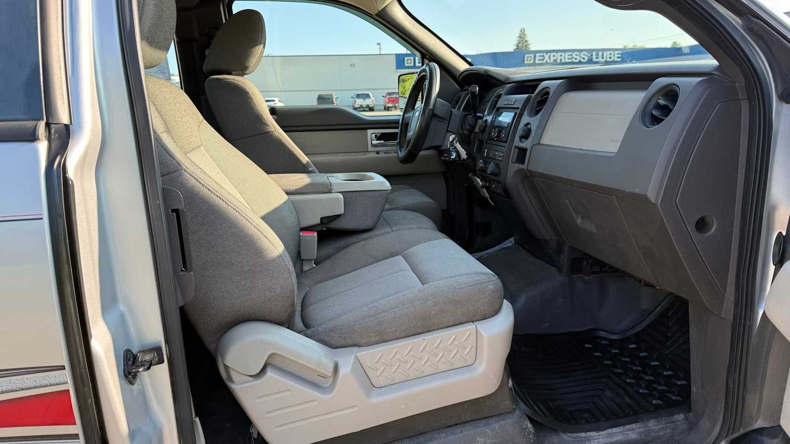 2009 Ford F-150 STX