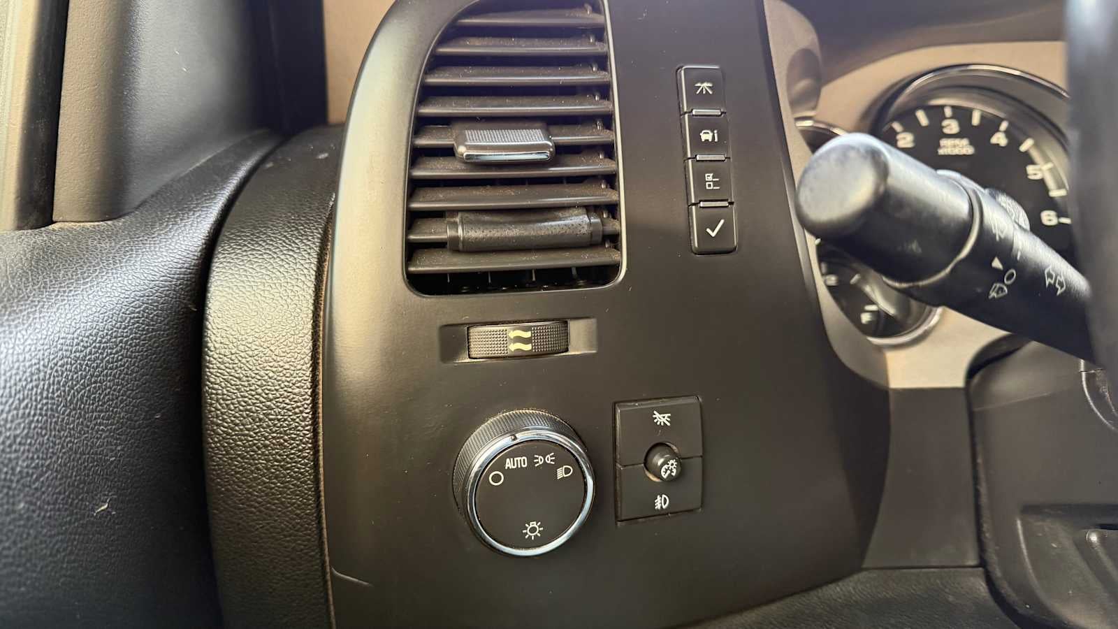 2007 Chevrolet Silverado 1500 LT w/1LT