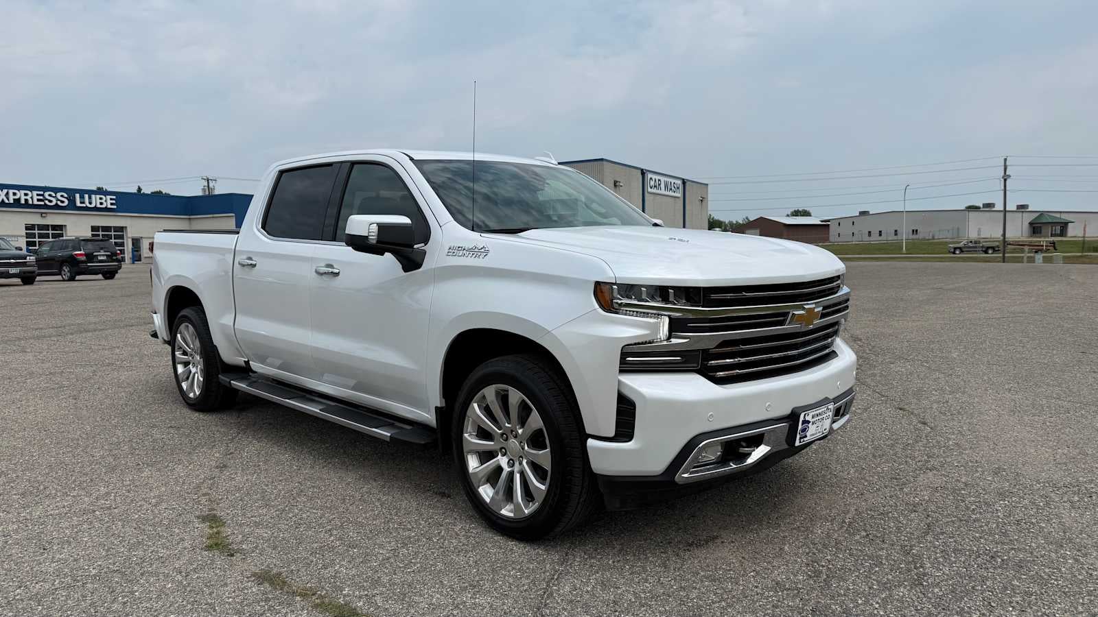 Used 2021 Chevrolet Silverado 1500 High Country with VIN 1GCUYHEL1MZ448955 for sale in Fergus Falls, Minnesota