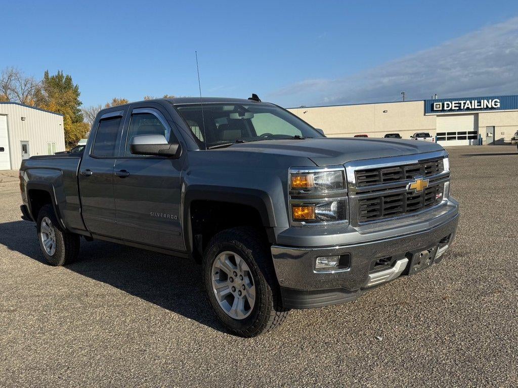 Used 2015 Chevrolet Silverado 1500 LT with VIN 1GCVKREC5FZ279697 for sale in Fergus Falls, Minnesota