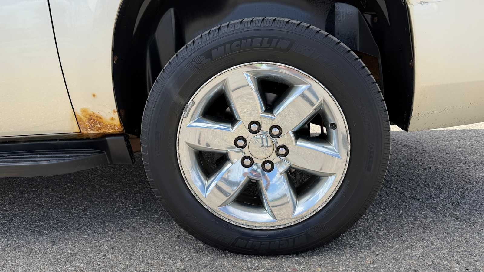 2013 GMC Yukon XL SLT
