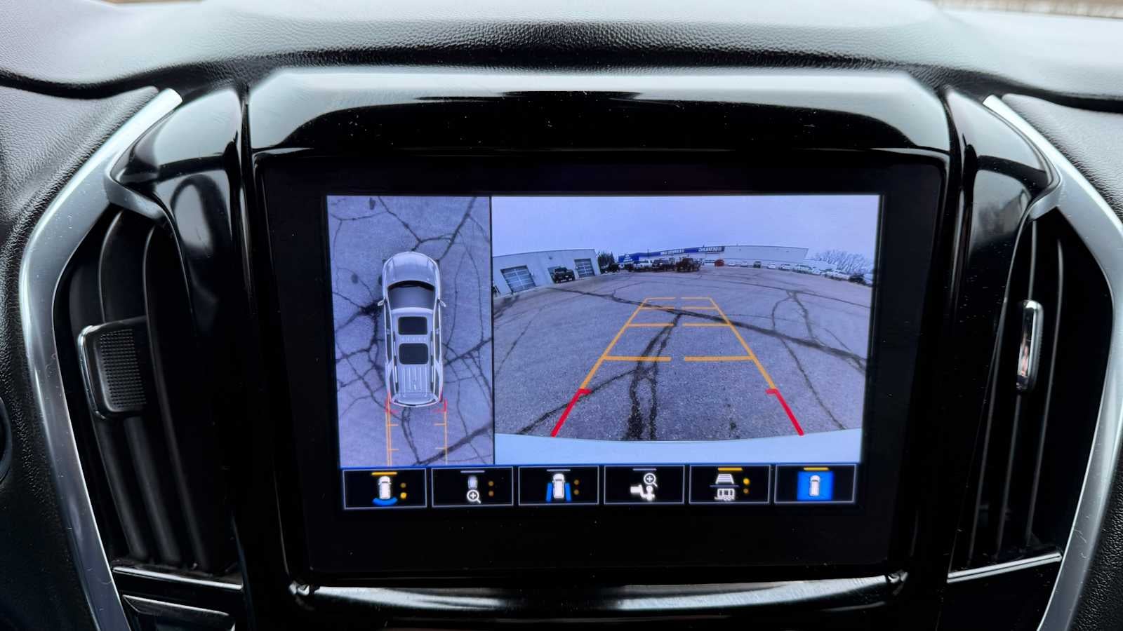 2022 Chevrolet Traverse High Country