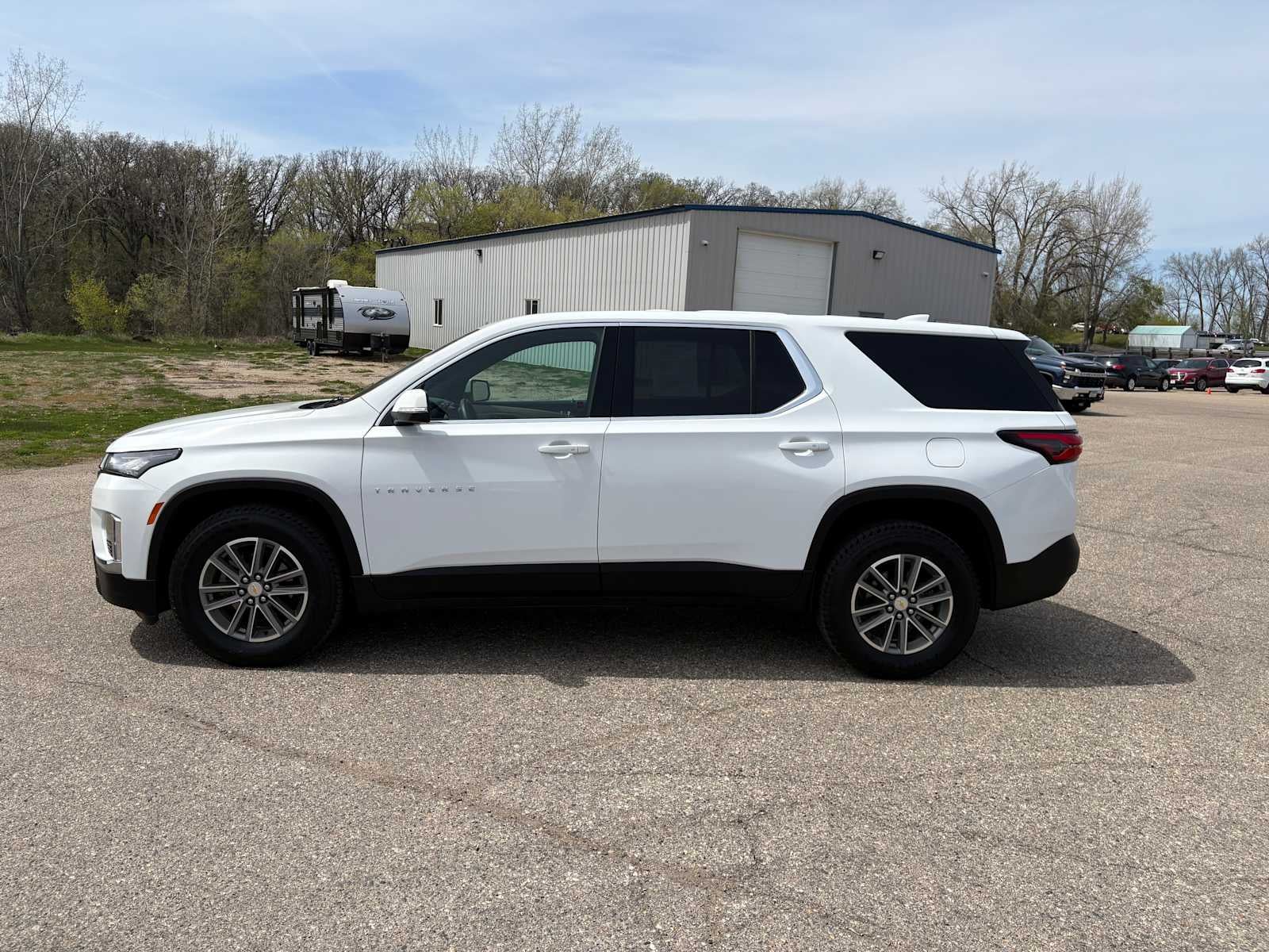 2023 Chevrolet Traverse LS