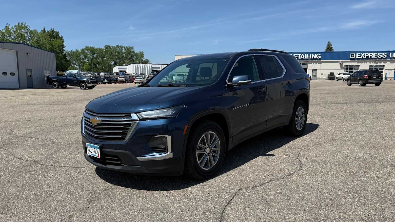 2023 Chevrolet Traverse AWD 1LT's photo