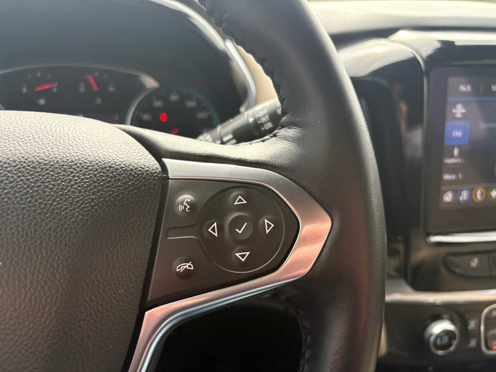 2022 Chevrolet Traverse LT Leather
