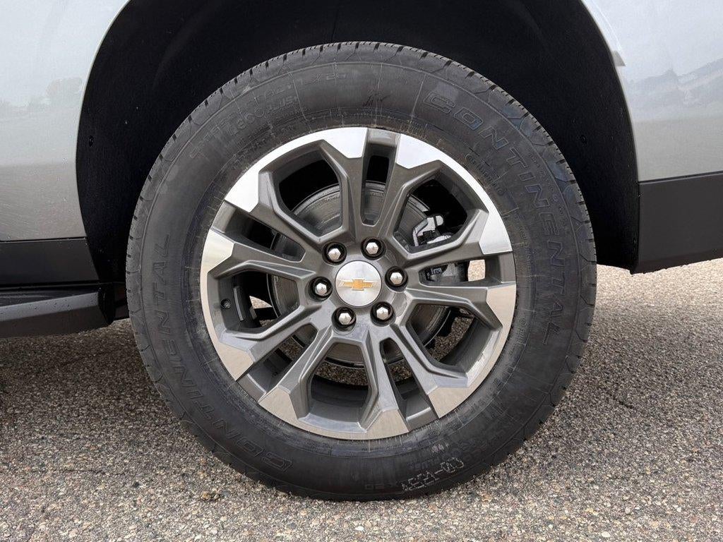 2027 Chevrolet Suburban LT