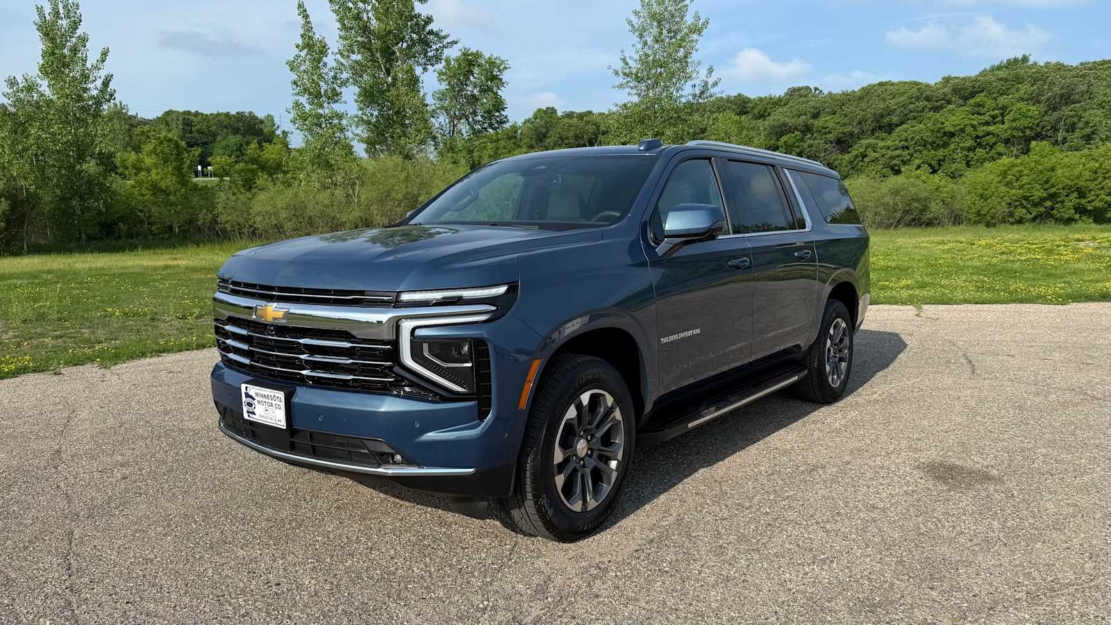 2026 Chevrolet Suburban LT