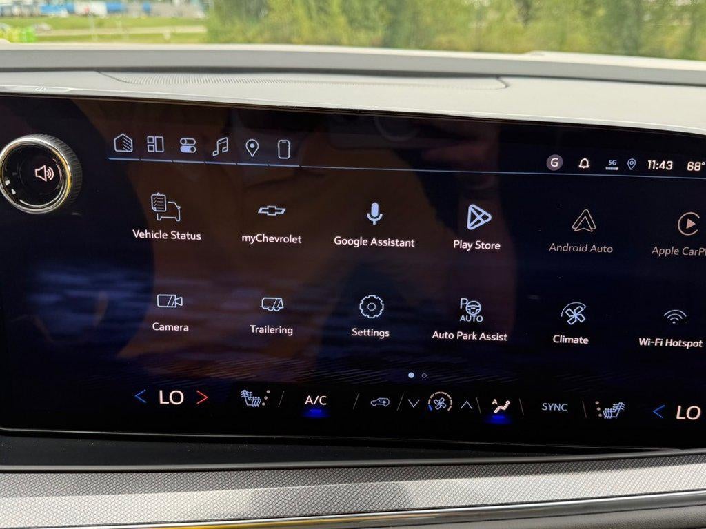 2026 Chevrolet Suburban RST