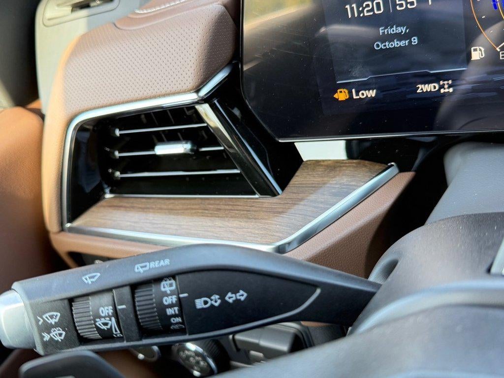 2027 Chevrolet Suburban High Country