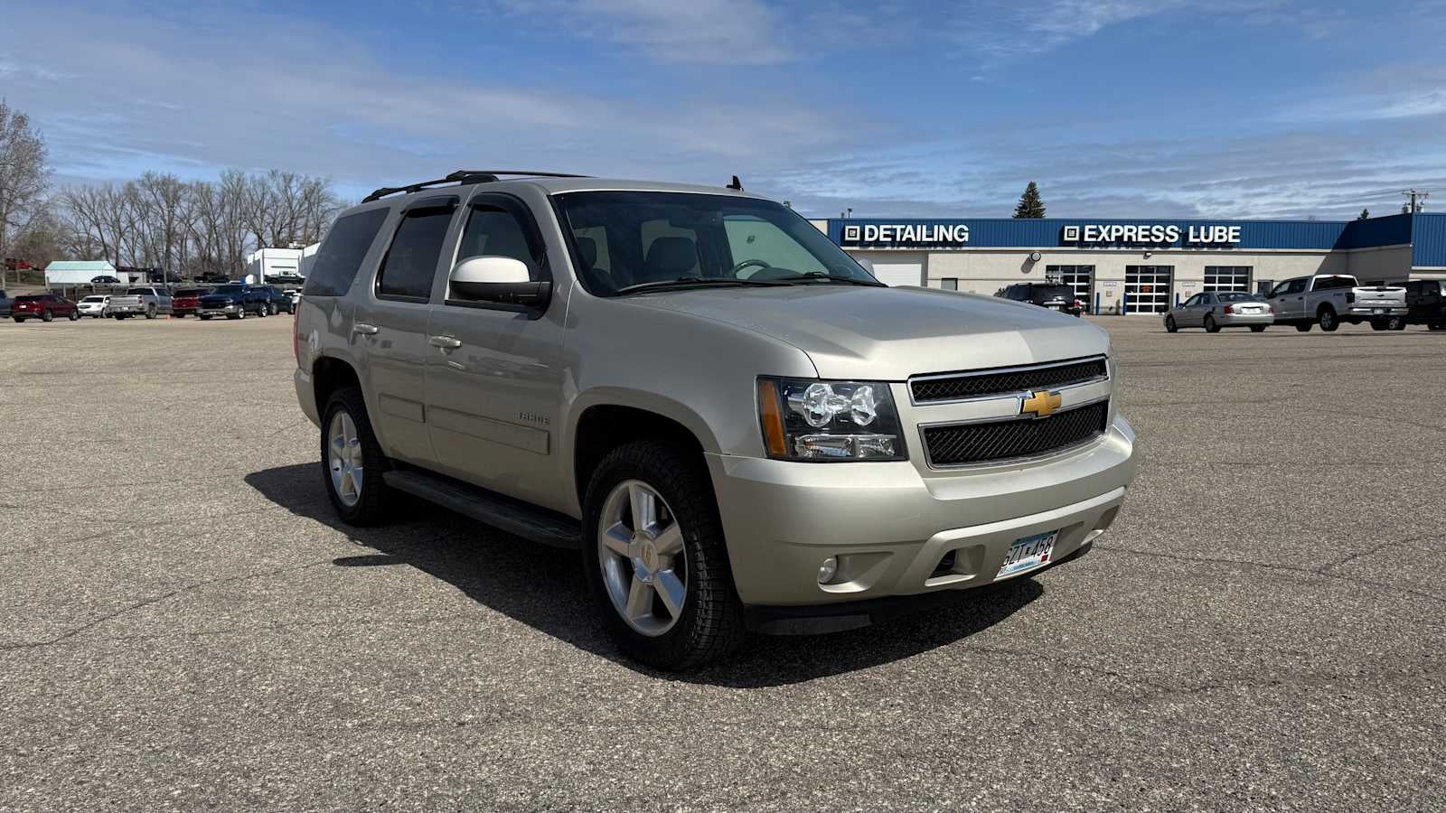 Used 2014 Chevrolet Tahoe LT with VIN 1GNSKBE0XER231487 for sale in Fergus Falls, Minnesota