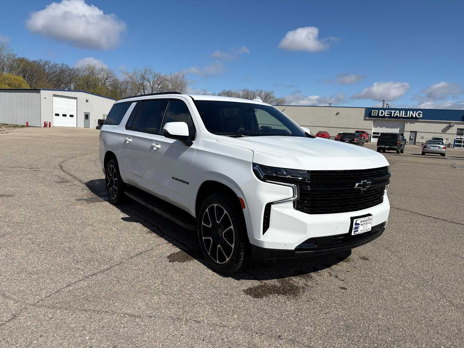 2024 Chevrolet Suburban RST