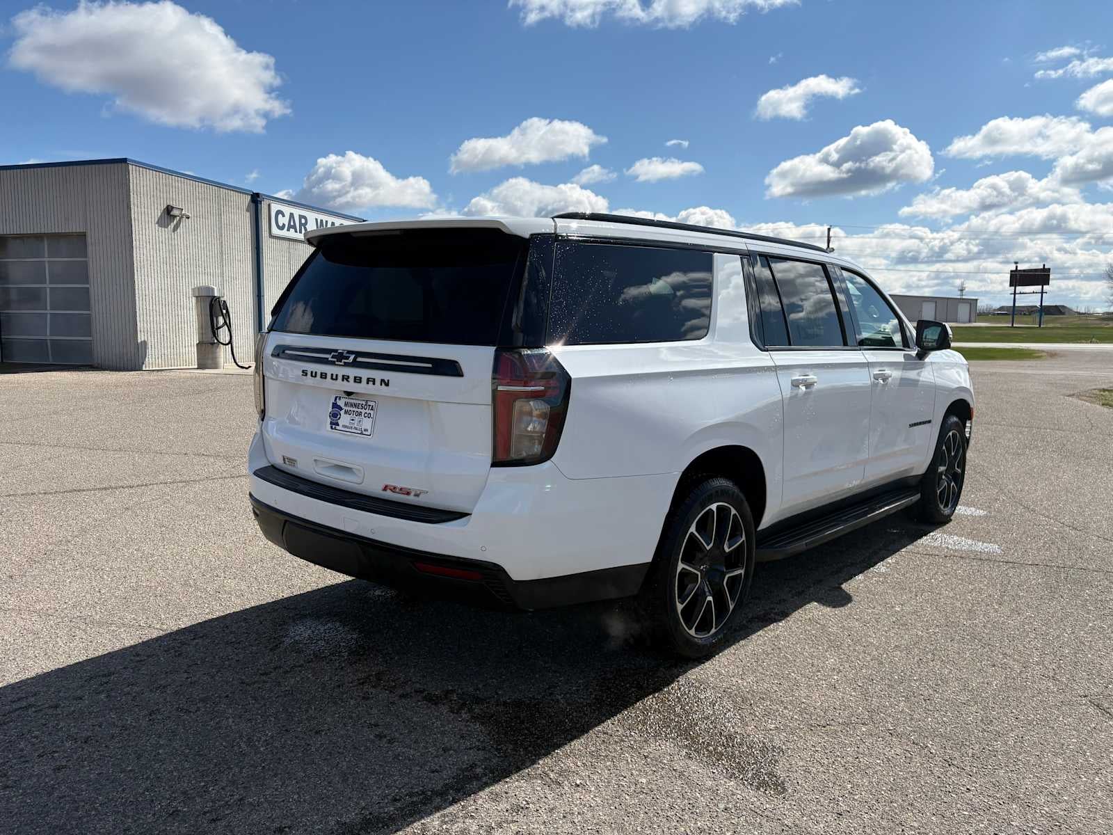 2024 Chevrolet Suburban RST