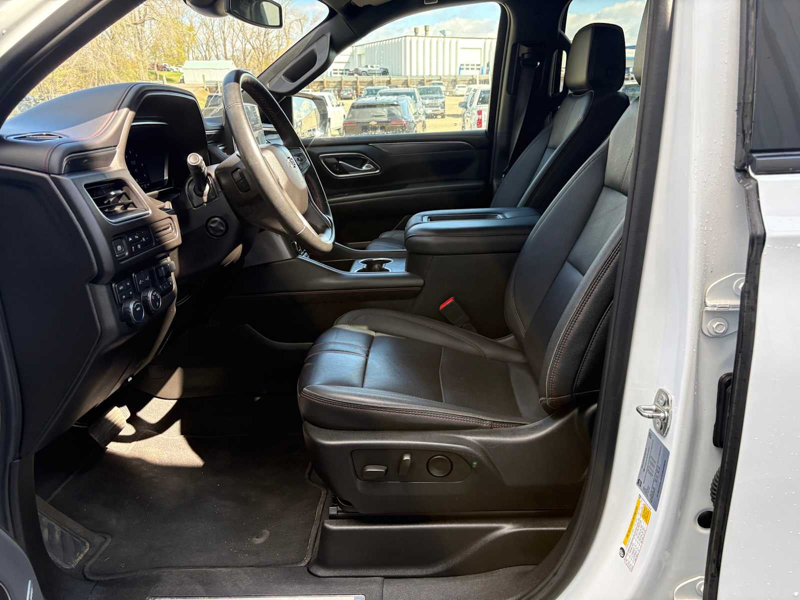 2024 Chevrolet Suburban RST