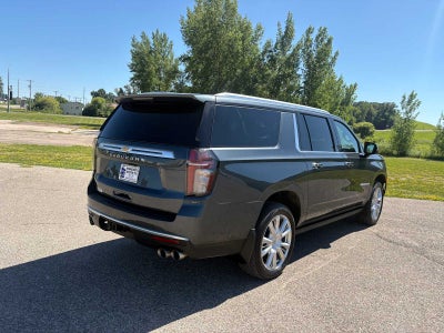 2021 Chevrolet Suburban High Country