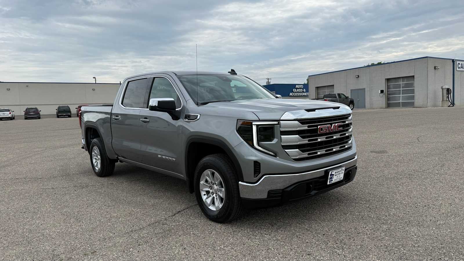 2024 GMC Sierra 1500 SLE