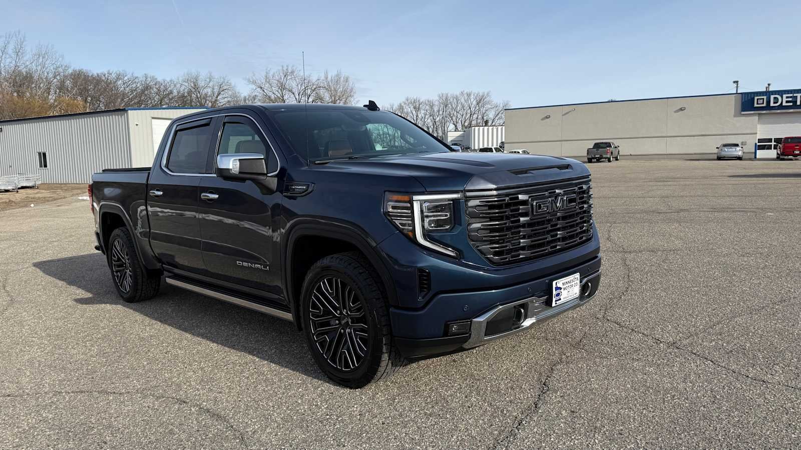 Used 2022 GMC Sierra 1500 Denali Denali Ultimate with VIN 1GTUUHEL4NZ500088 for sale in Fergus Falls, Minnesota