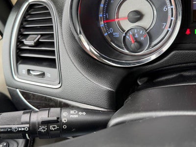 2014 Chrysler Town & Country Touring