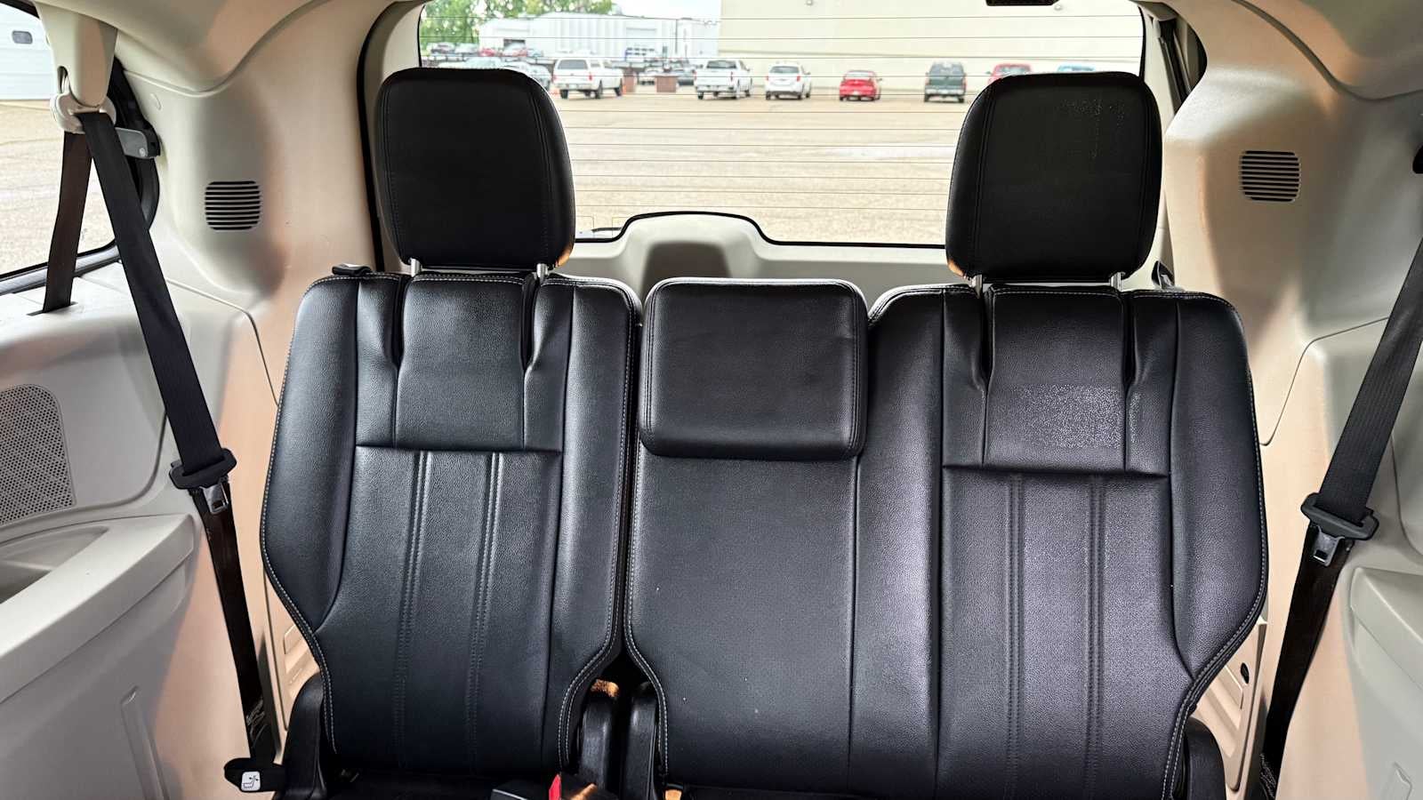 2012 Chrysler Town & Country Touring-L