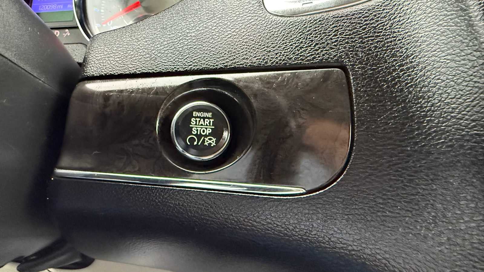 2012 Chrysler Town & Country Touring-L