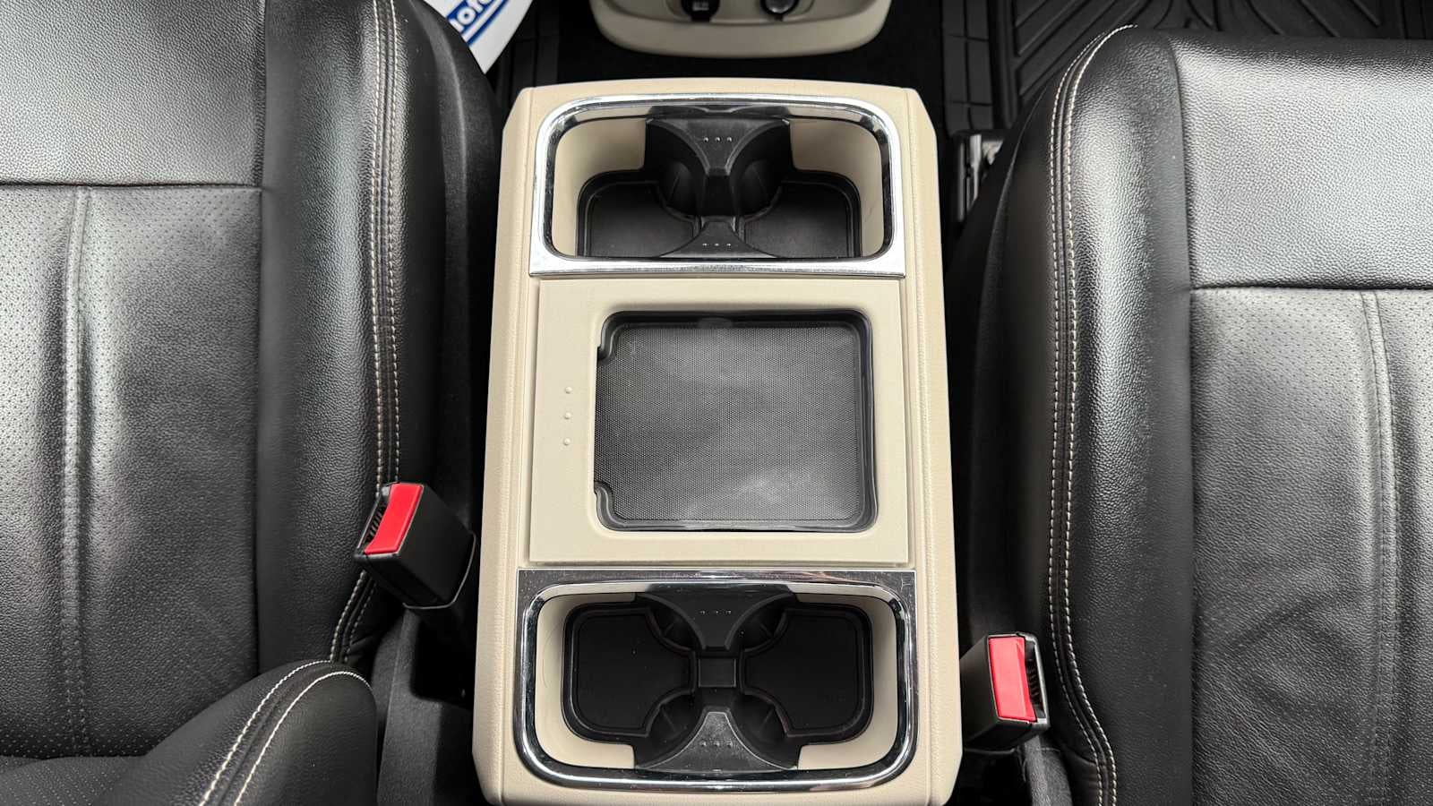 2012 Chrysler Town & Country Touring-L