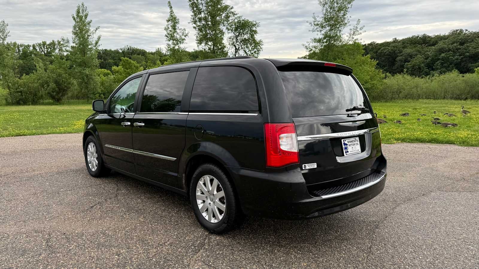2012 Chrysler Town & Country Touring-L