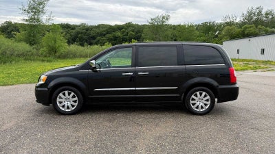 2012 Chrysler Town & Country Touring-L