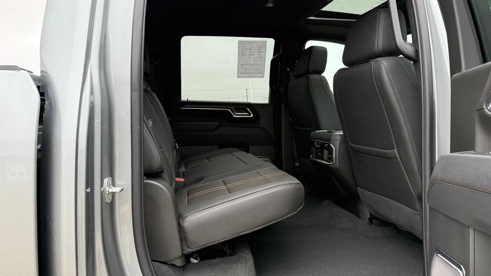 2025 Chevrolet Silverado 3500 HD High Country