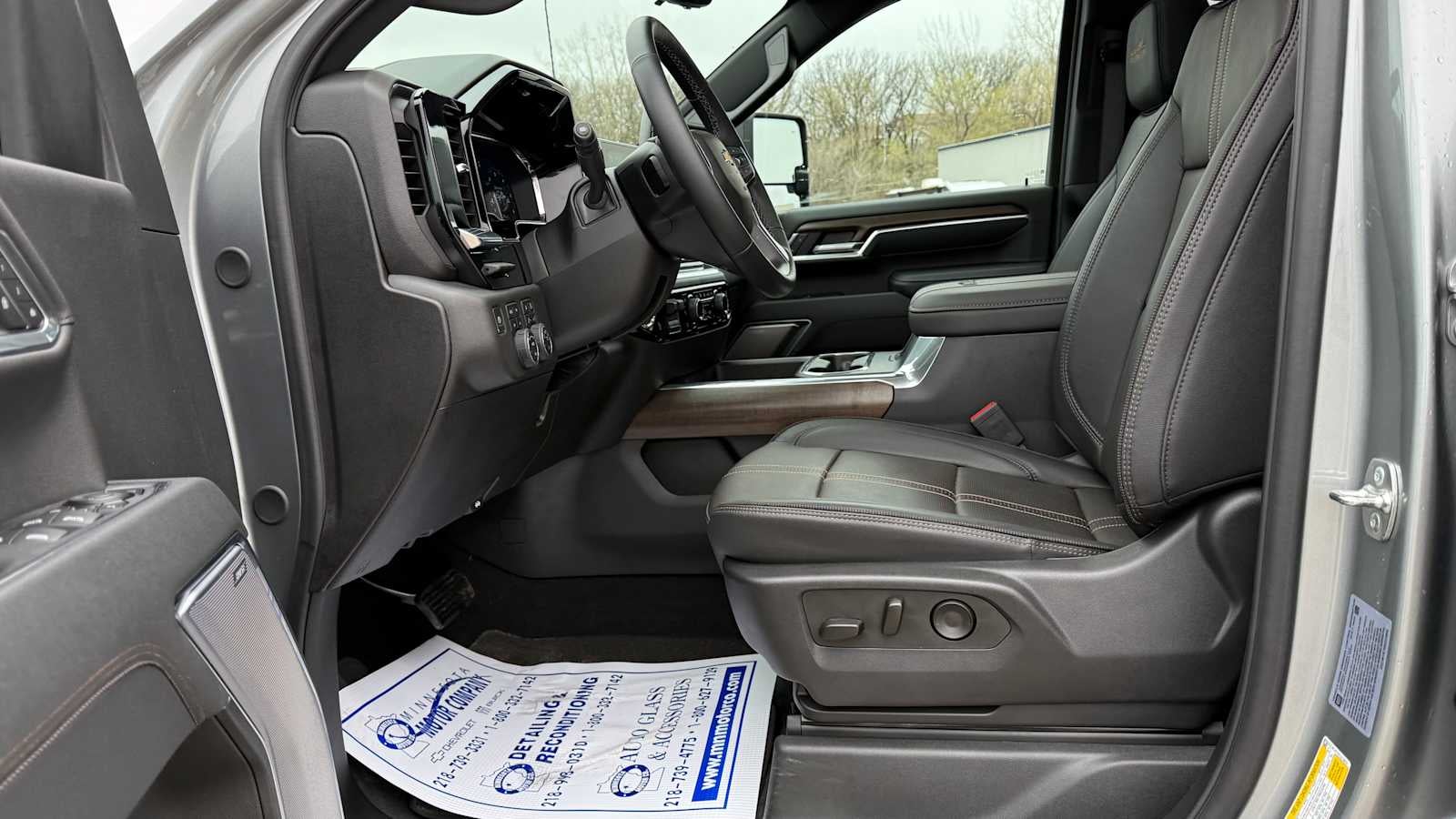 2025 Chevrolet Silverado 3500 HD High Country