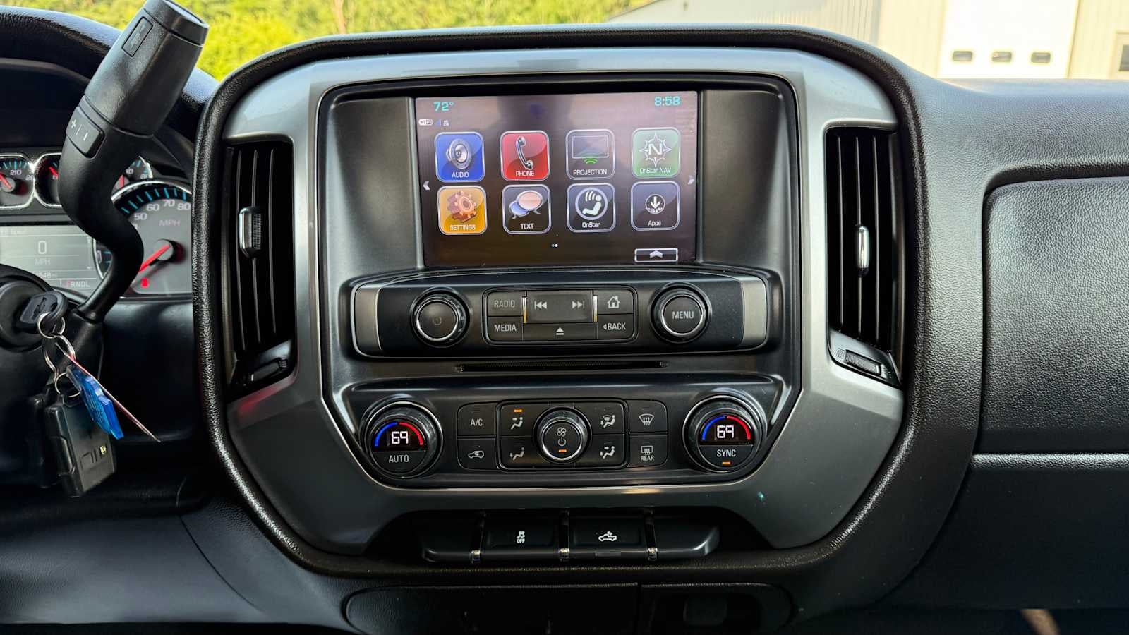2019 Chevrolet Silverado LD LT