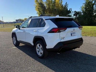 2020 Toyota RAV4 XLE