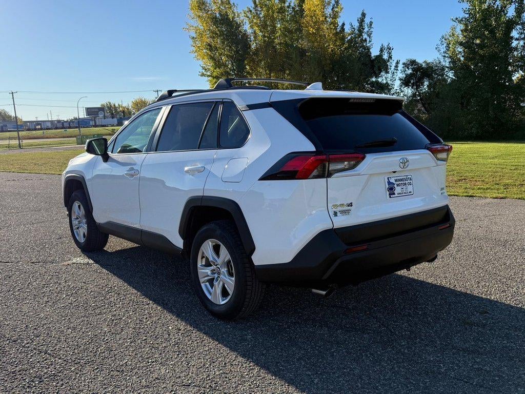 2020 Toyota RAV4 XLE