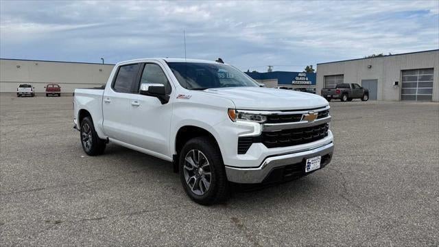 Used 2025 Chevrolet Silverado 1500 LT with VIN 3GCUKDE88SG212662 for sale in Fergus Falls, Minnesota