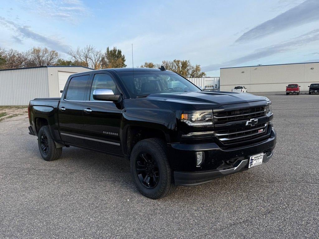 Used 2018 Chevrolet Silverado 1500 LTZ Z71 with VIN 3GCUKSEC3JG633518 for sale in Fergus Falls, Minnesota
