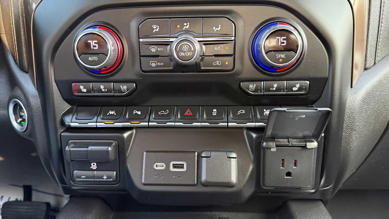 2022 Chevrolet Silverado 1500 LTD High Country