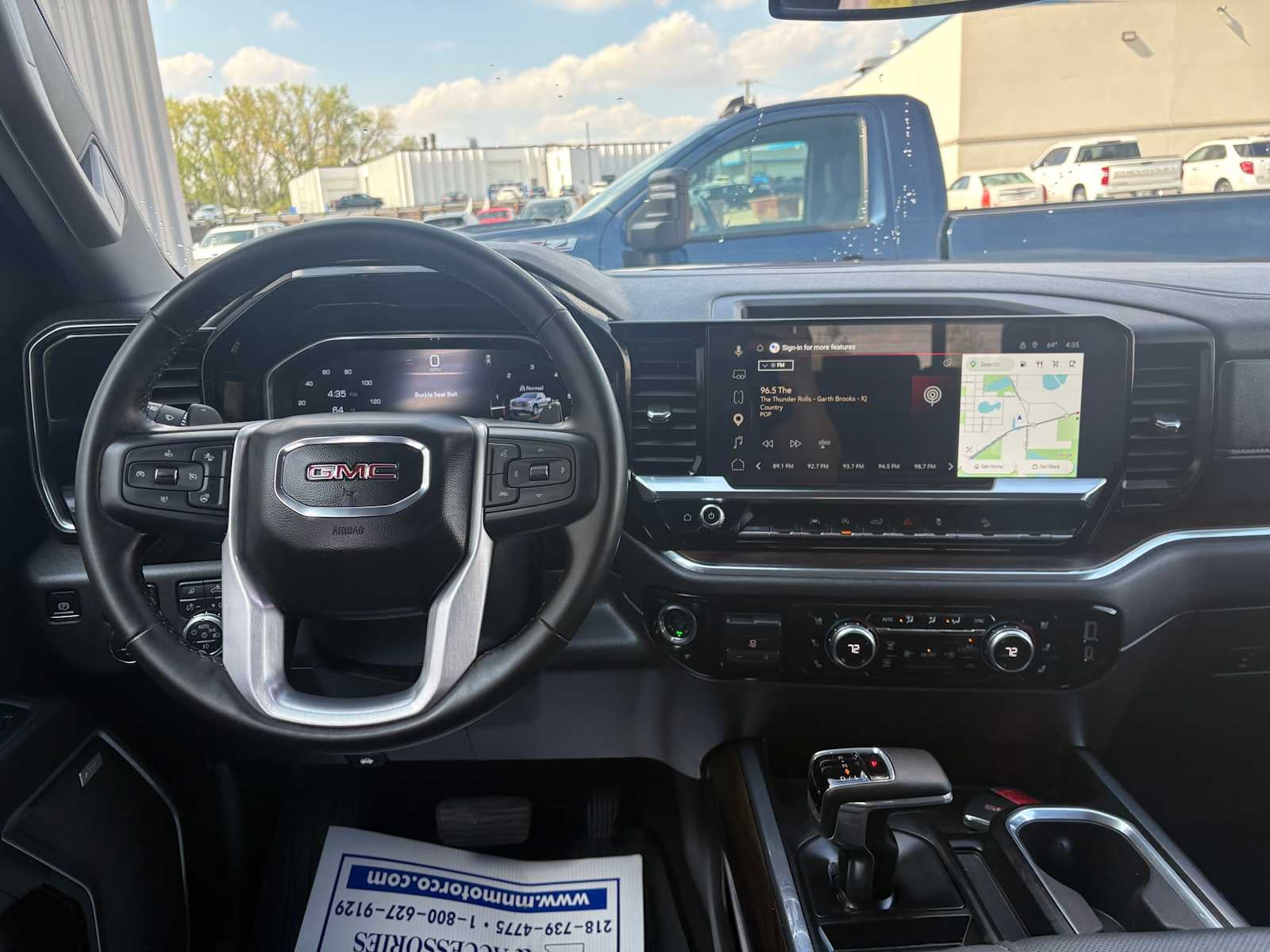 2025 GMC Sierra 1500 SLT