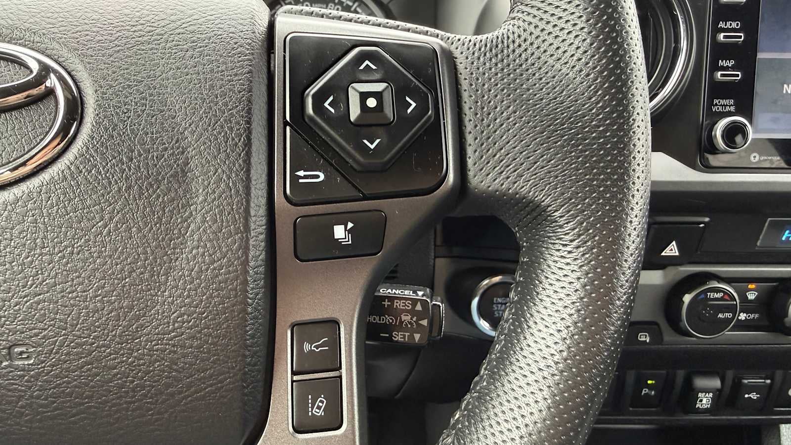 2022 Toyota Tacoma 4WD SR