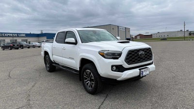 2022 Toyota Tacoma 4WD SR