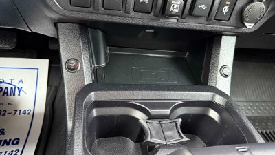 2022 Toyota Tacoma 4WD SR