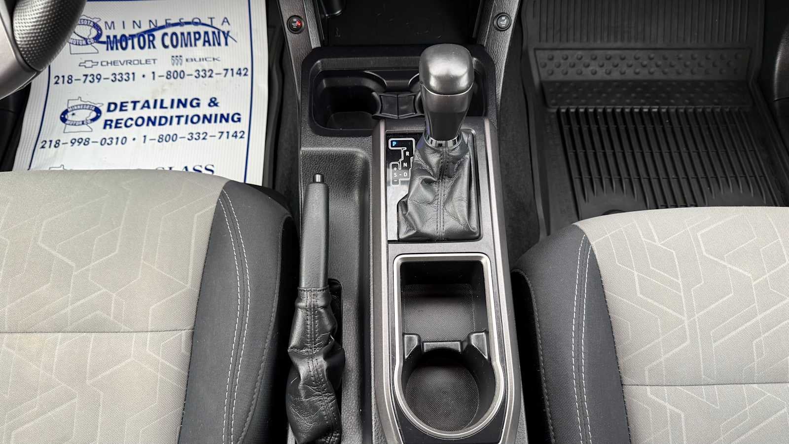 2022 Toyota Tacoma 4WD SR