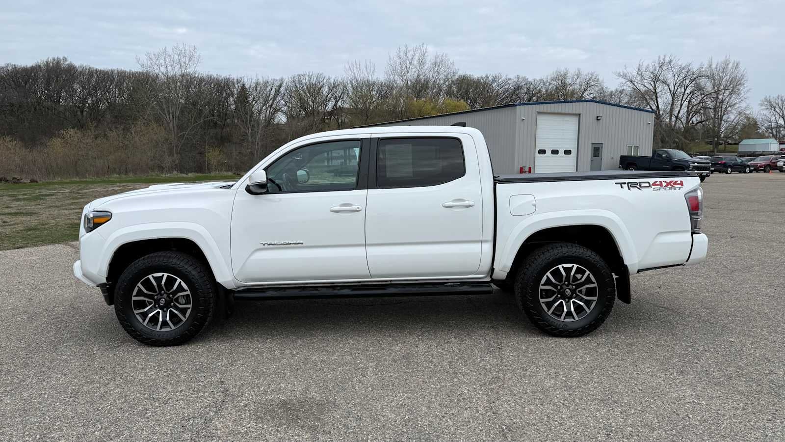 2022 Toyota Tacoma 4WD SR