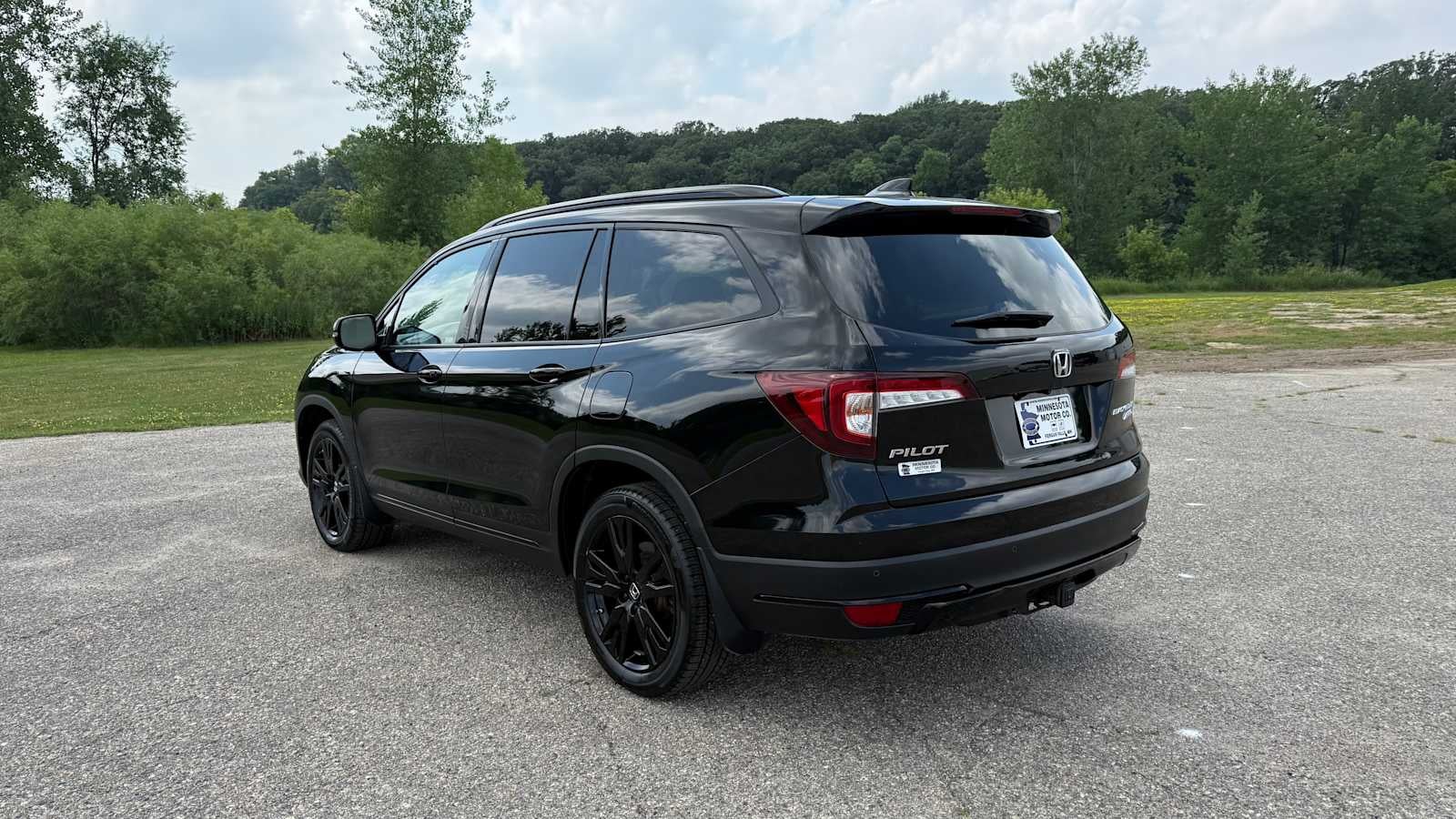 2022 Honda Pilot Black Edition