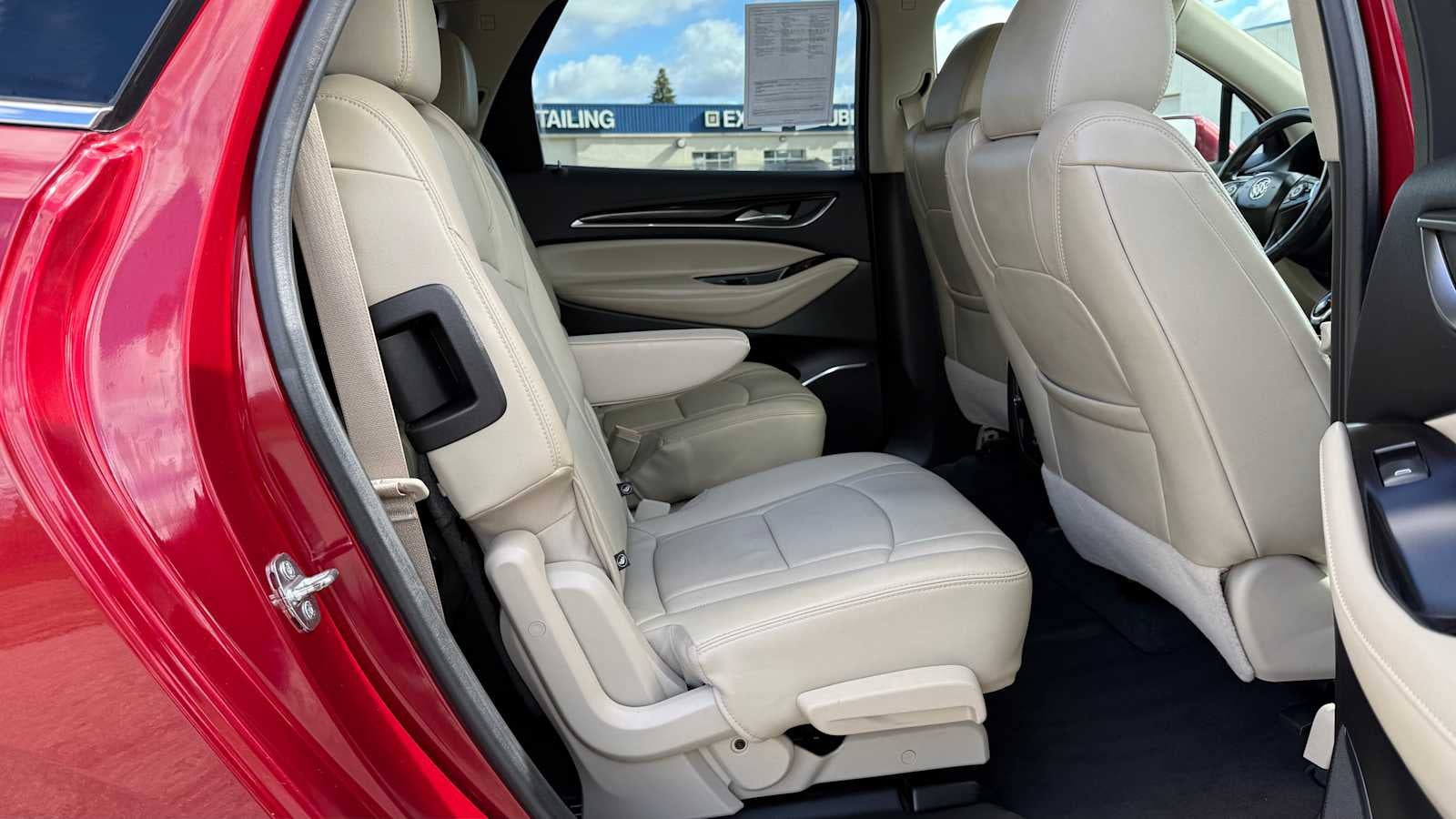 2020 Buick Enclave Essence